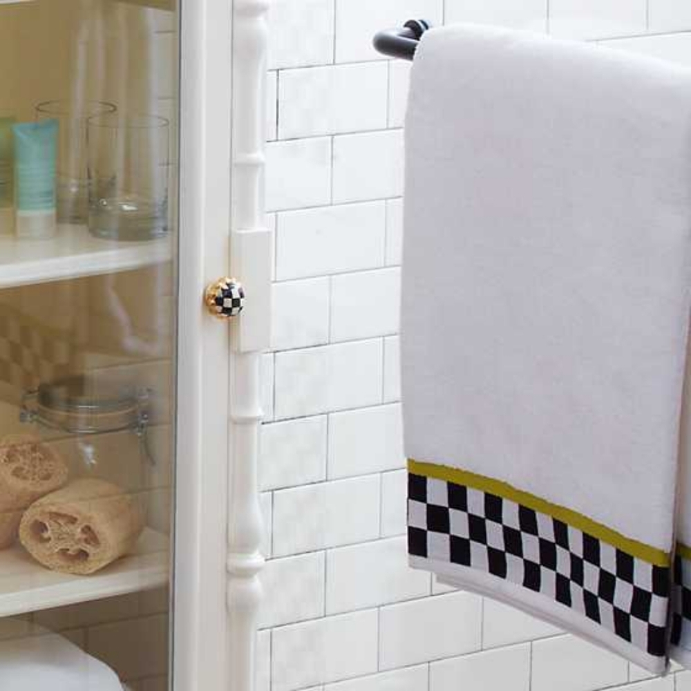 MACKENZIE CHILDS BLACK N WHITE CHECK BATH TOWEL